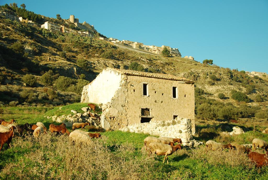 فندق Experience Il Paesino Licodia Eubea المظهر الخارجي الصورة
